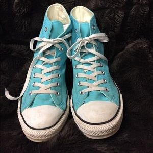 Turquoise converse